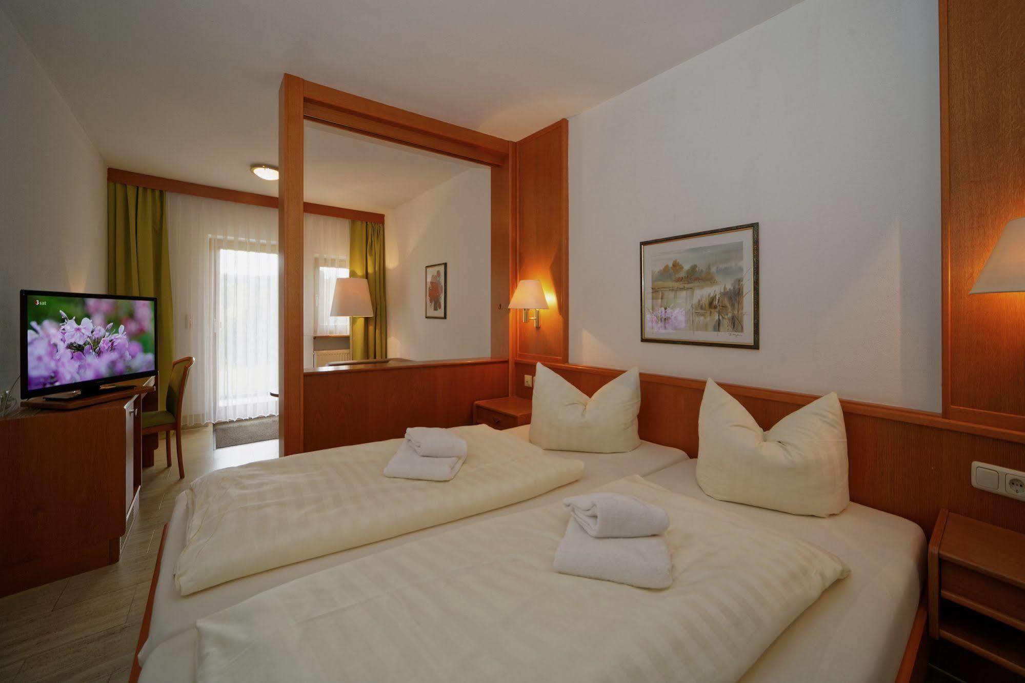 Neukirchen  Village Hotel Bayerischer Wald מראה חיצוני תמונה