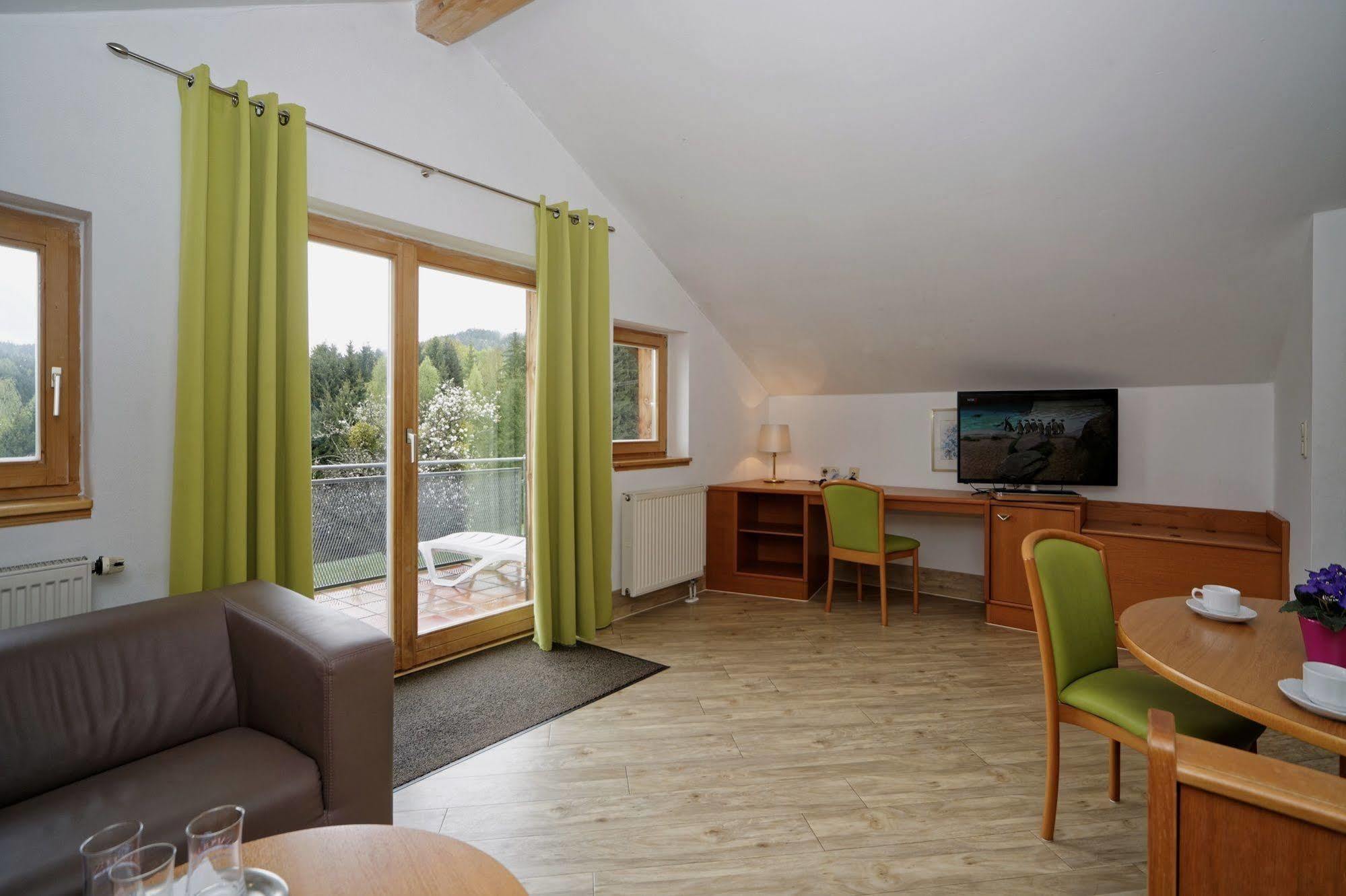 Neukirchen  Village Hotel Bayerischer Wald מראה חיצוני תמונה
